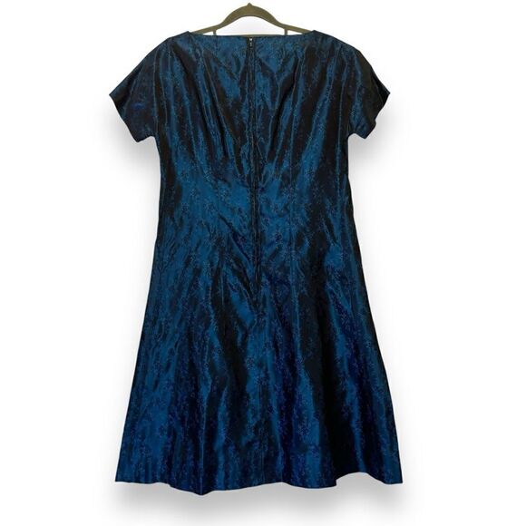 Vintage Handmade 60’s MCM Navy Blue Floral Taffeta Jacquard Cocktail Dress - Picture 3 of 4